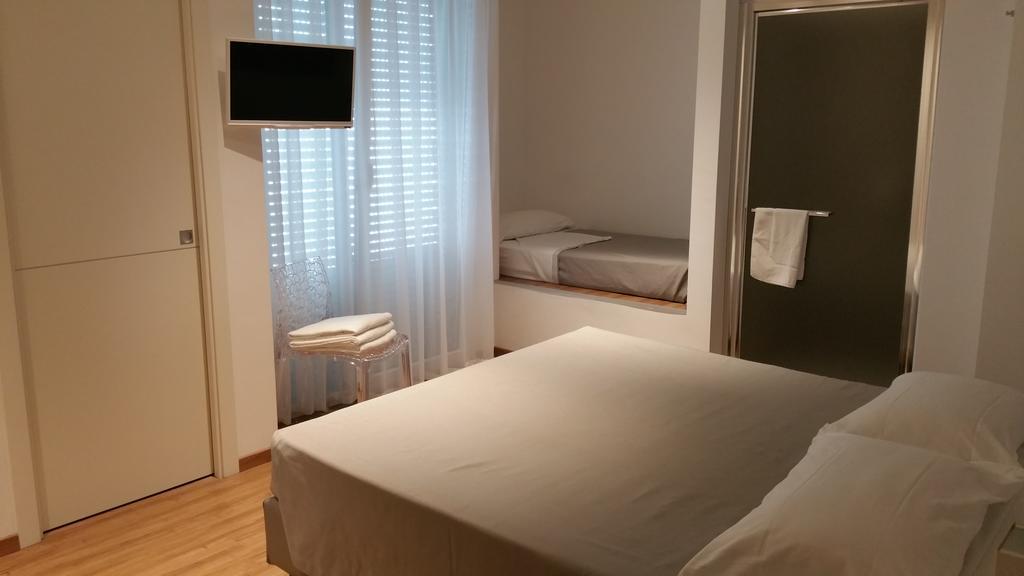 Hotel Atlas Gabicce Mare Eksteriør billede